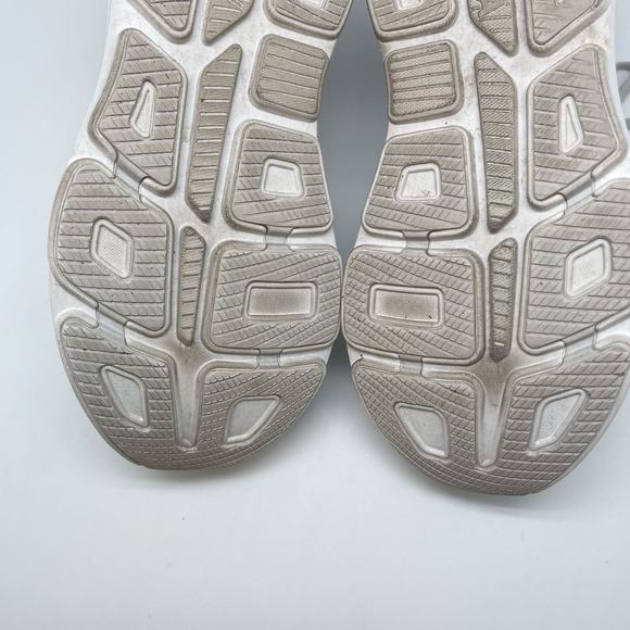 Hoka One One Sneakers Womens 10.5 B Bondi 9 1162012 CYWH White Running Shoes - Picture 12 of 13